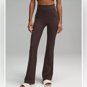Lululemon espresso groove pants
